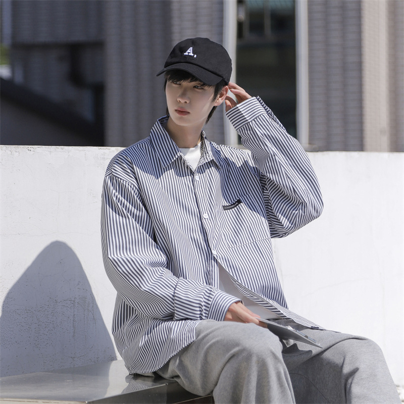 Urban Loose-Fit Striped Button-Up Shirt